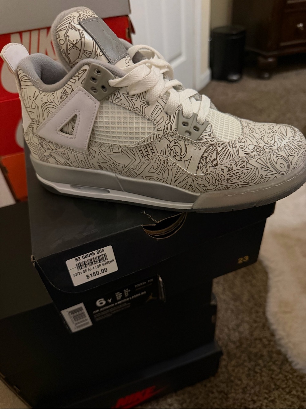 Jordan Retro 4 White Grey Graphic Athletic Shoes